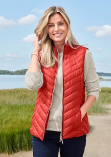 Vartalolle eduksi oleva, kevyesti topattu liivi thumbnail 7