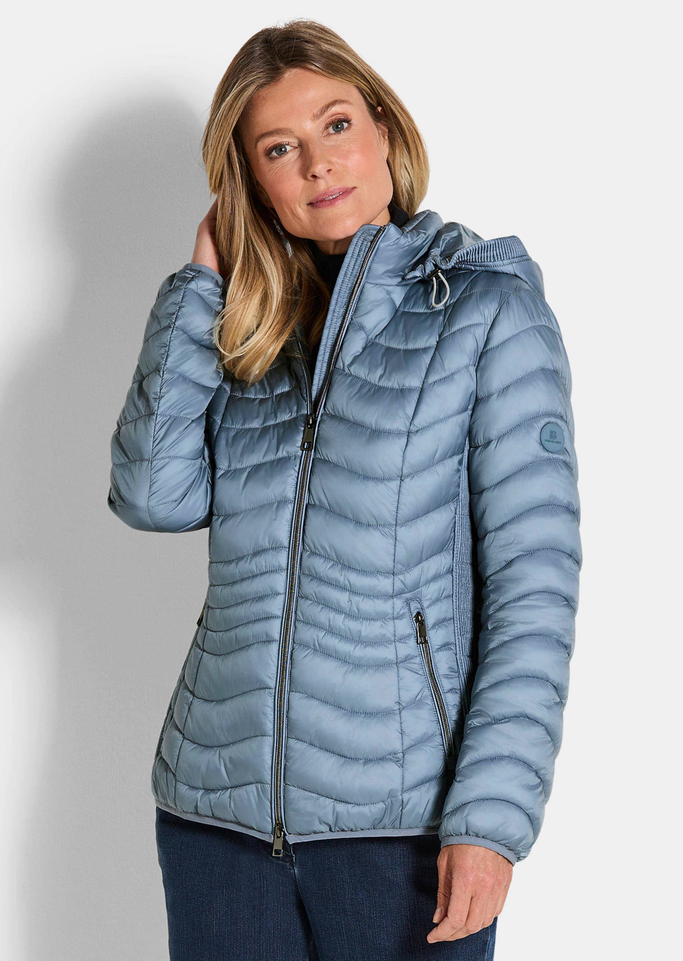 Steppjacke mit Wellenmuster