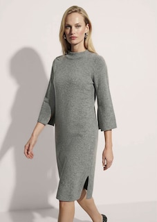 Knitted dress thumbnail 1