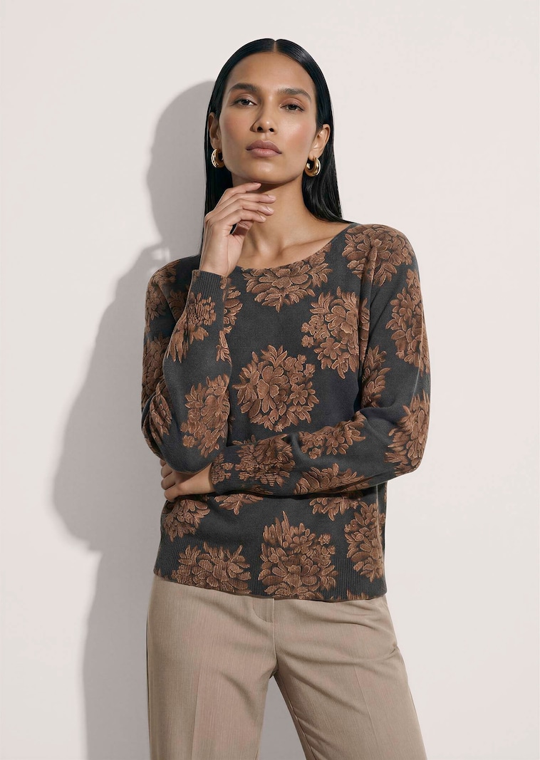 Cashmere jumper with floral all-over print