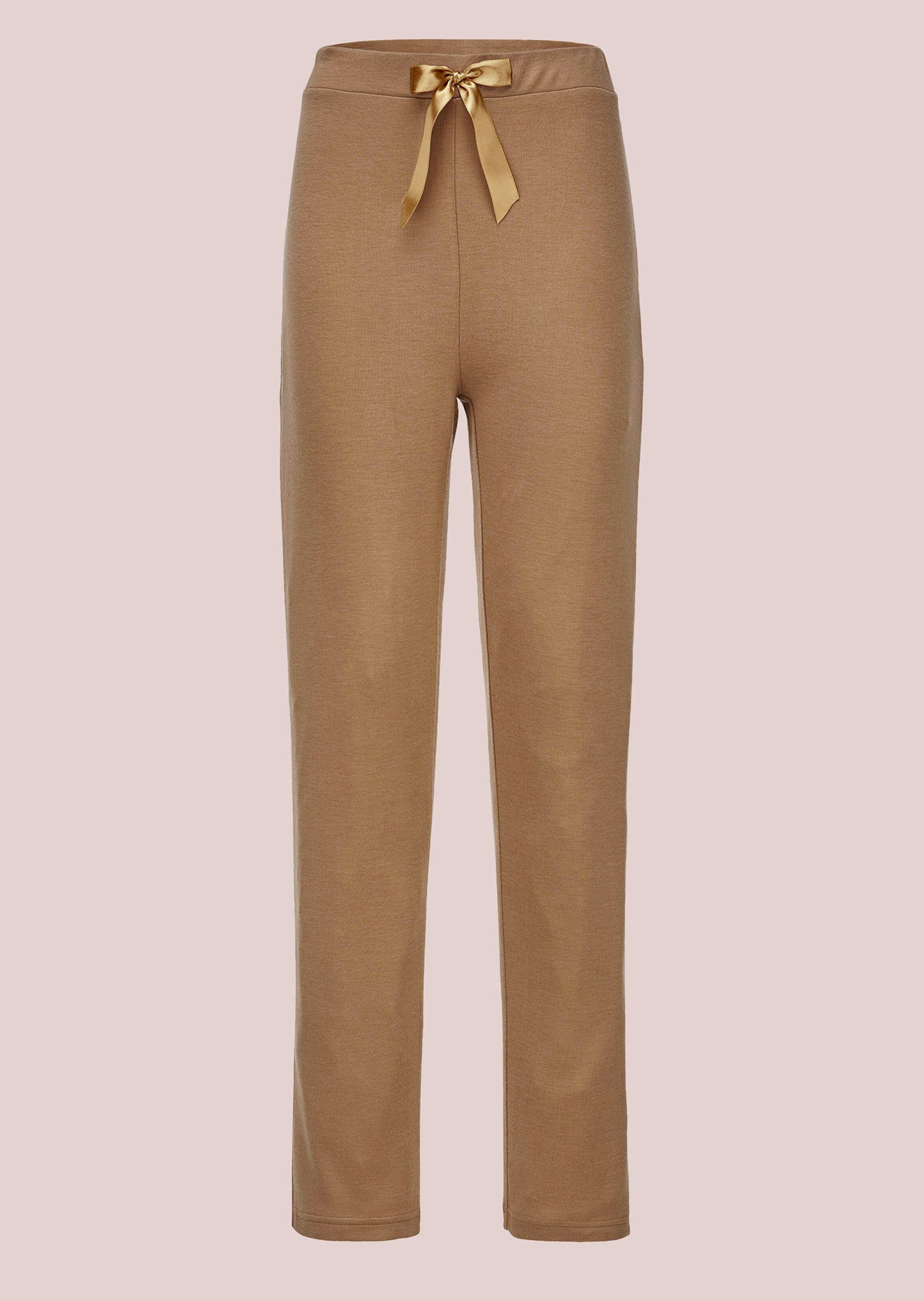 Neuletyyliset jerseyhousut