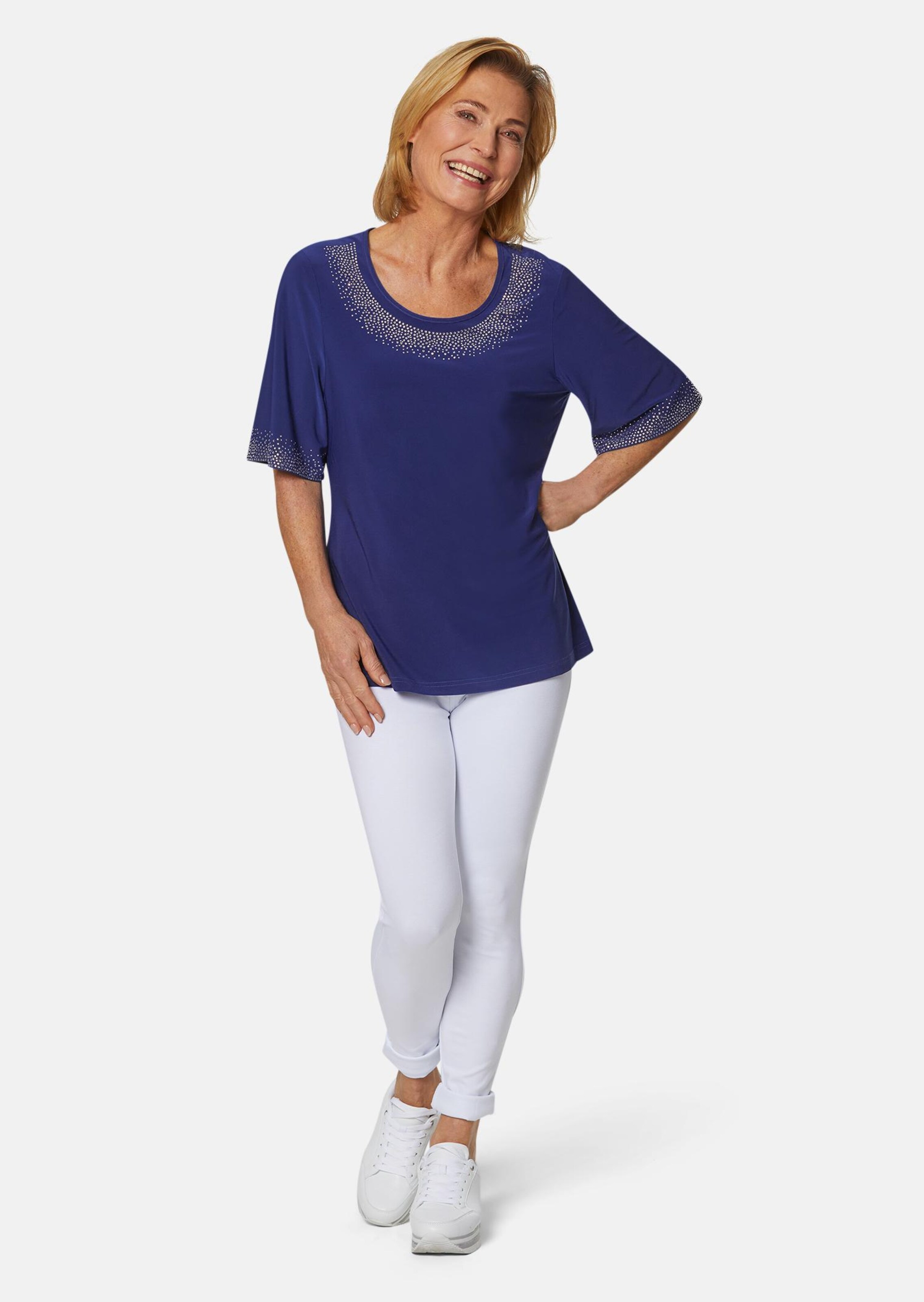 T-shirt entièrement parcouru de pierres scintillantes - bleu roi - Gr. 46 de Goldner Fashion