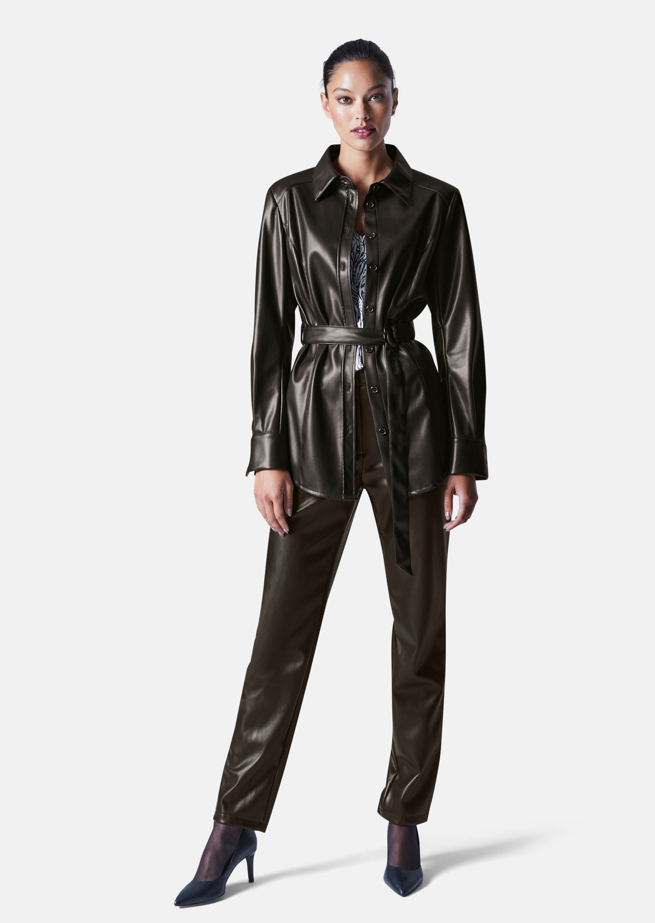 Faux leather shirt jacket in black | MADELEINE Fashion Faux leather shirt jacket in black | MADELEINE Fashion