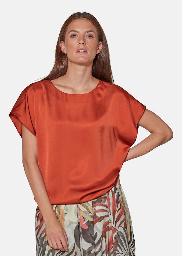 Casual blouse in elegant lustre fabric