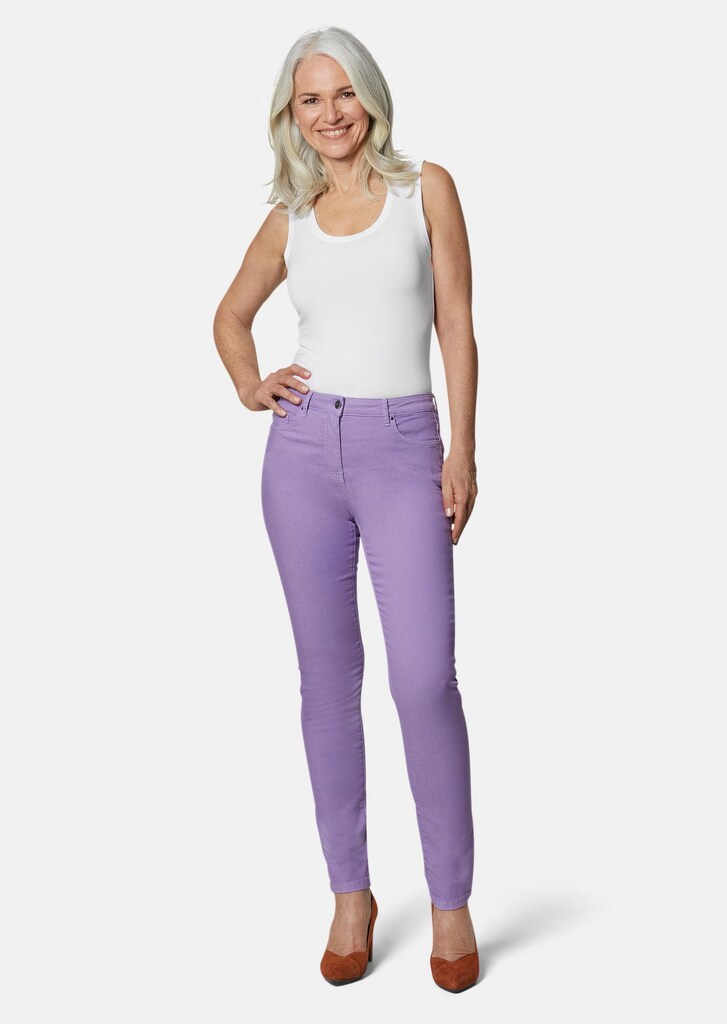 Jeanshose Bella aus superelastischer Qualität für volle Bewegungsfreiheit
