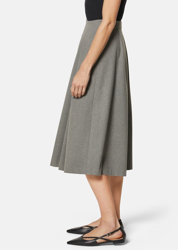Calf-length pleated skirt in elegant Ceramica fabric 3