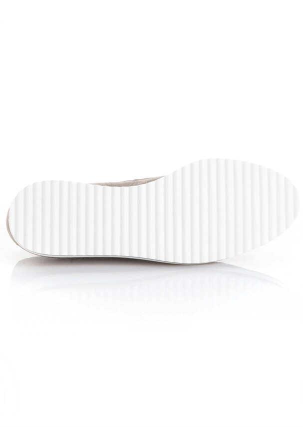 Derbies 4