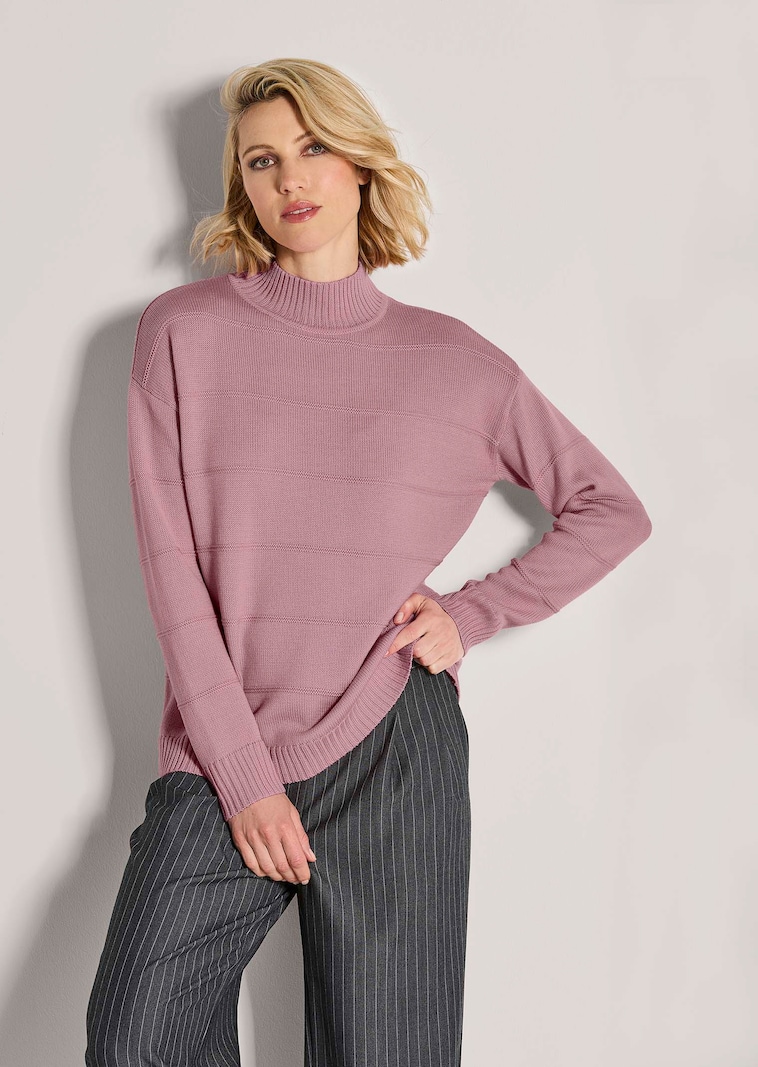 Stehkragen-Pullover aus Schurwolle