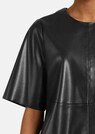 Halbarm-Shirt aus weichem Fake-Leder thumbnail 5