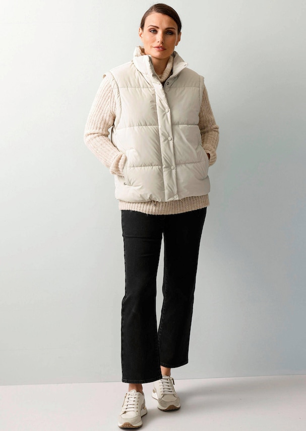 Steppjacke mit abnehmbaren Ärmeln 1