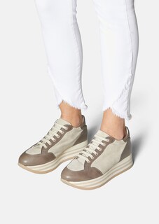 Plateau-Sneaker zum Schnüren thumbnail 1