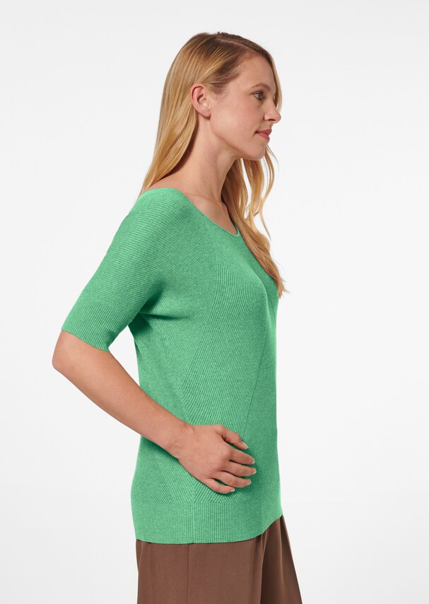 Fine knit jumper with turn-up sleeves 3