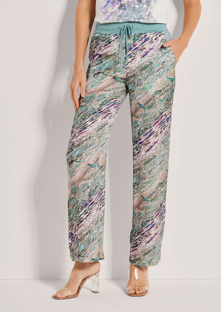 Weite Hose zum Schlüpfen