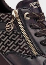 Sneaker mit goldfarbenen Details thumbnail 3