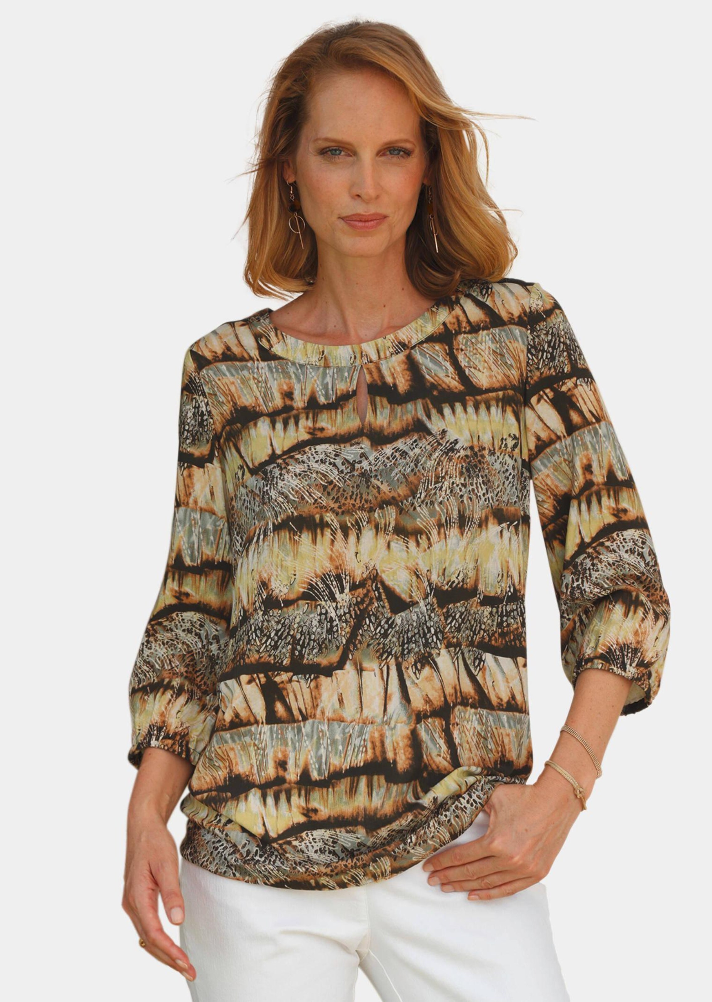 Druckbluse aus fließendem Material