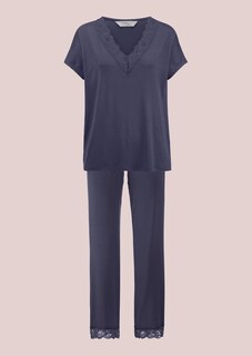 Pyjama mit feiner Spitzenborte thumbnail 4
