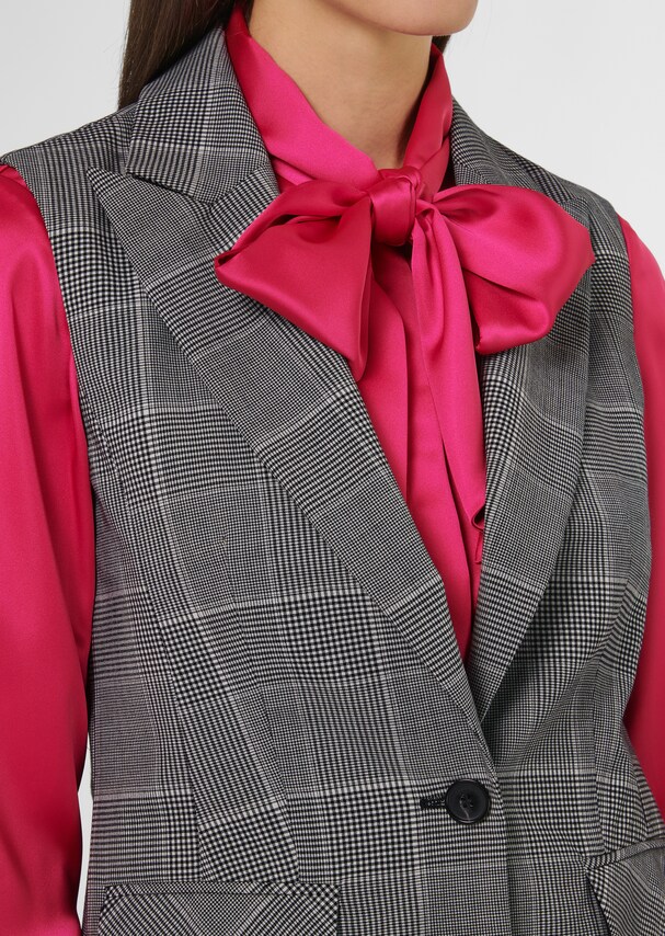 Classic-elegant Glencheck waistcoat 4