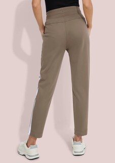 Leisure trousers thumbnail 2