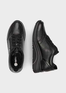 Sneakers thumbnail 2