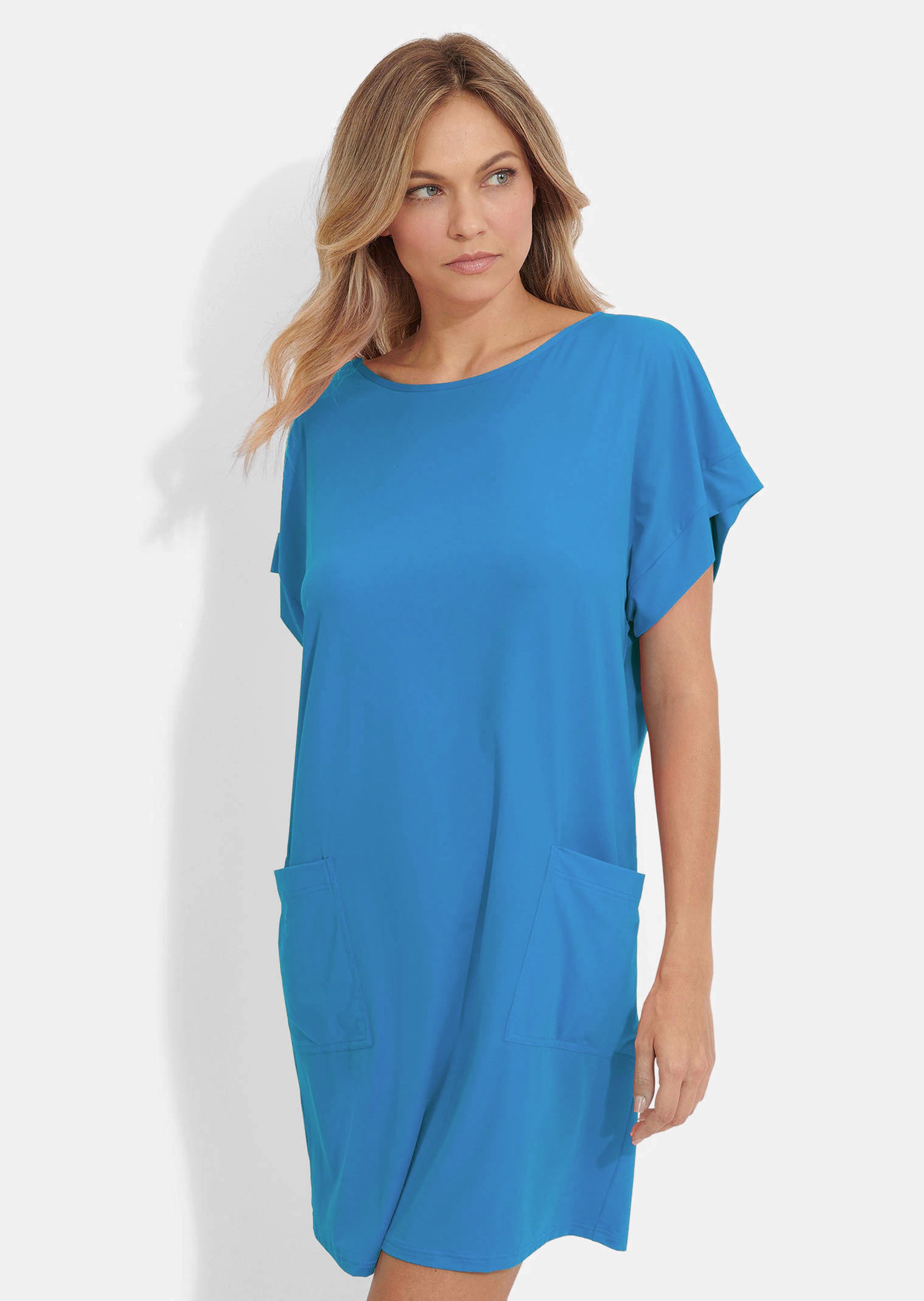 Legeres Strandkleid aus glatter Funktionsware