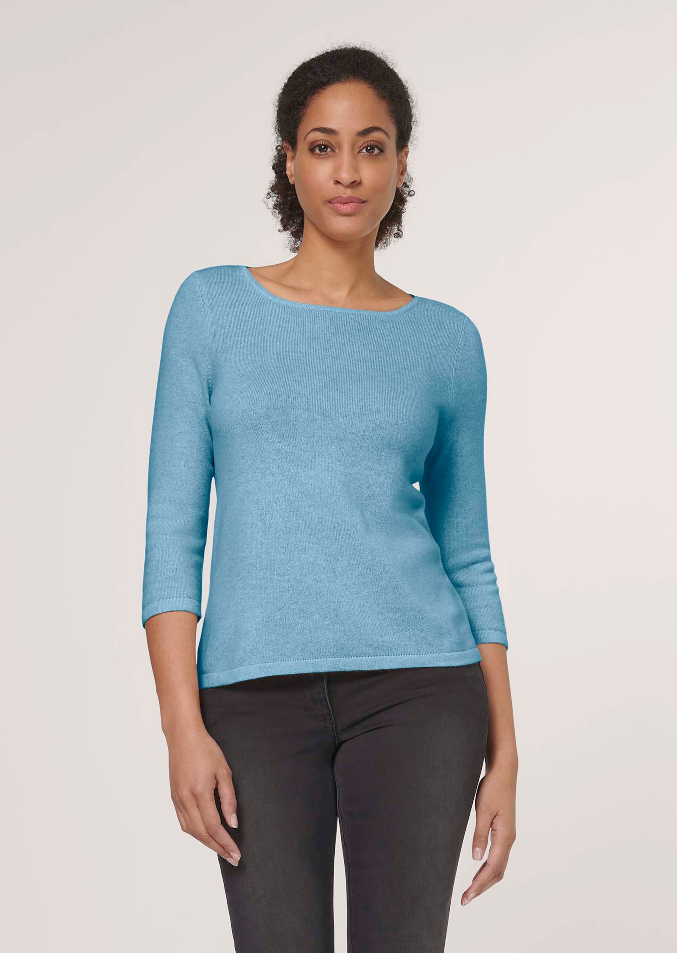 Cashmere jumper with boat neckline