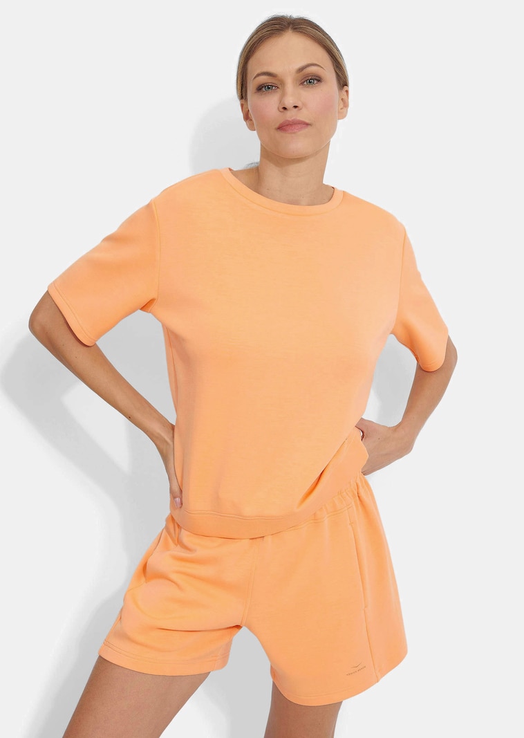 Doux T-shirt à manches courtes