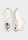Sneaker thumbnail 2