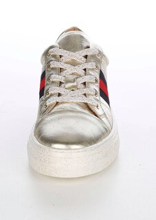 Sneaker thumbnail 3