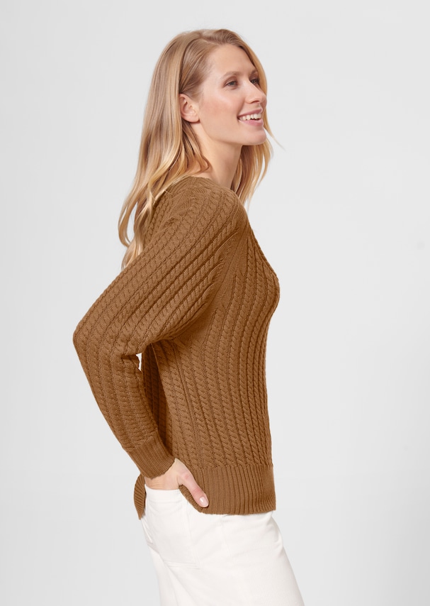 V-neck cable-knit jumper 3