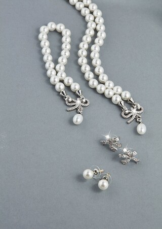 cremeweiß / silberfarben Perlenketten-Set