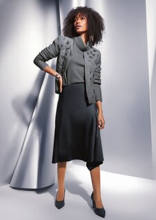 Strickjacke mit funkelnden Pailletten thumbnail 2