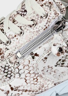 Halbschuhe mit Elastik-Einsätzen thumbnail 3