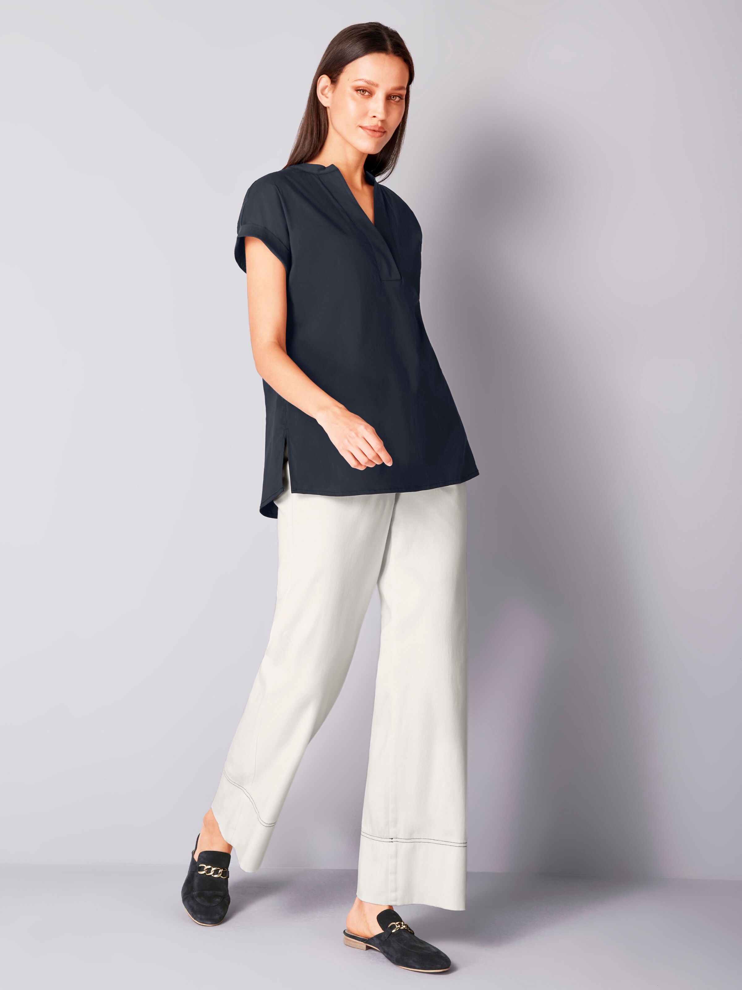 Bluse mit V-Ausschnitt 3