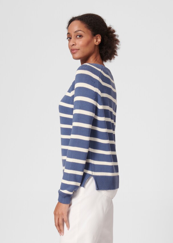 Round neck jumper in a nautical look 3