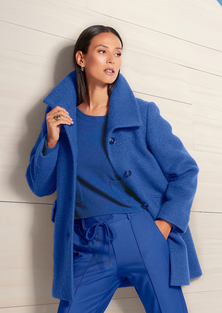 Le manteau court