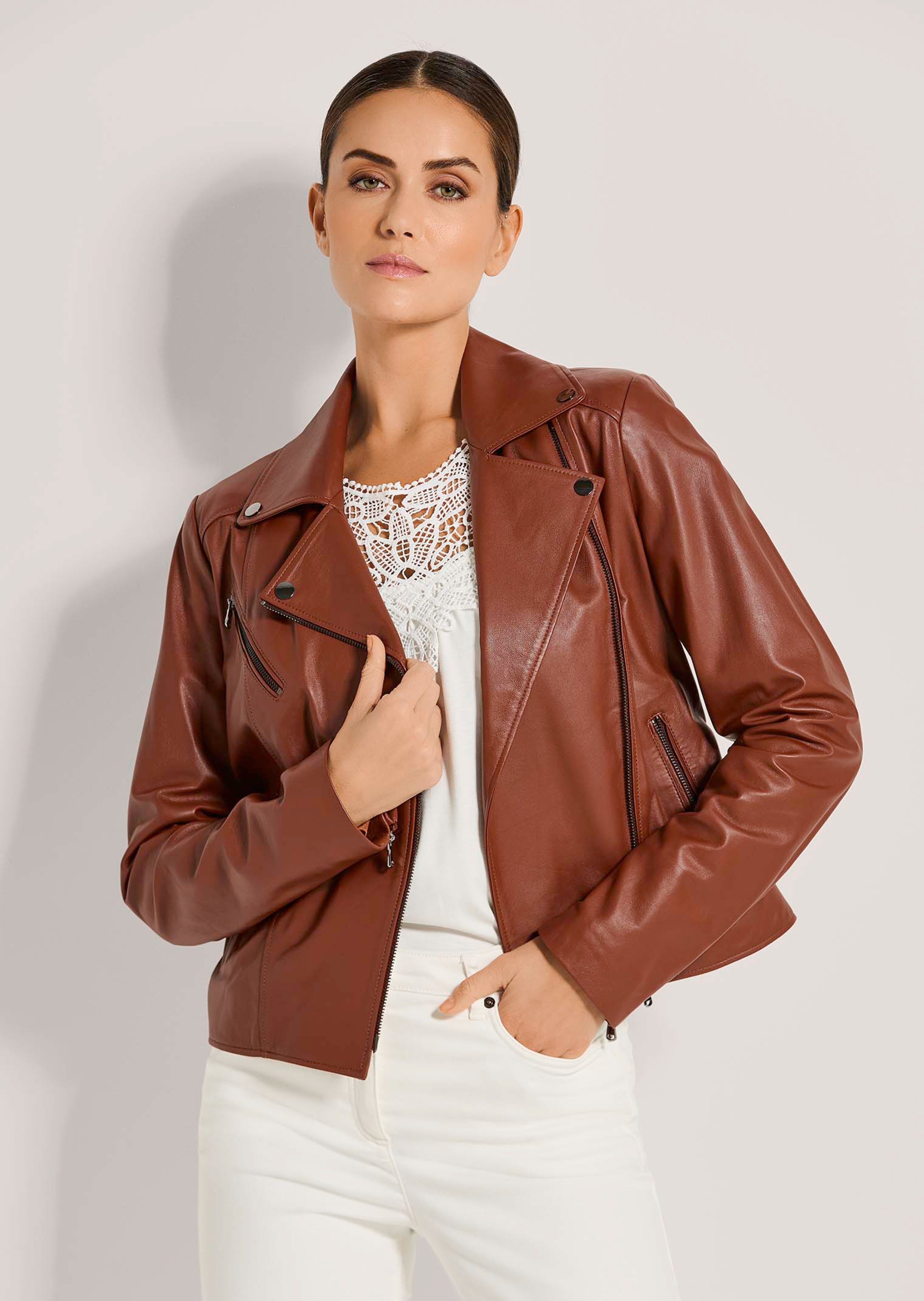 Lederjacke im Biker-Style