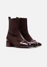 Bottines aspect daim avec des détails en vernis thumbnail 2