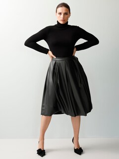 Rollkragenpullover in Feinstrickqualität thumbnail 4