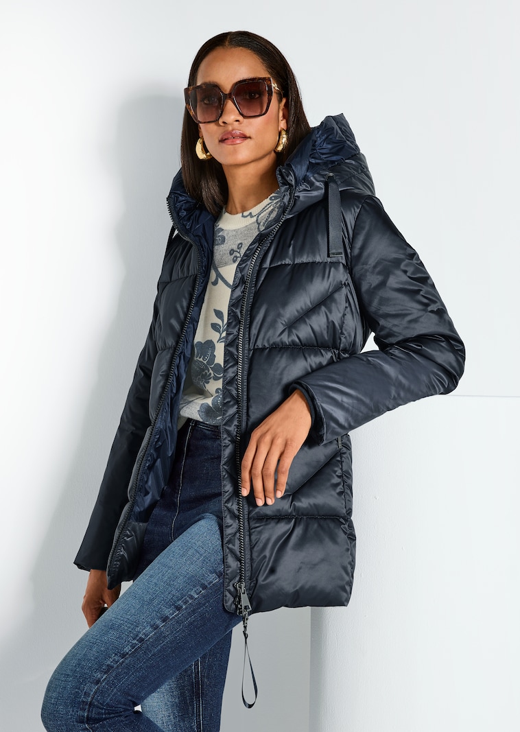 Wattierte Steppjacke mit Kapuze