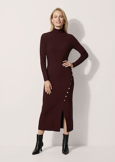 Figure-hugging knitted dress with decorative buttons and slit thumbnail 2