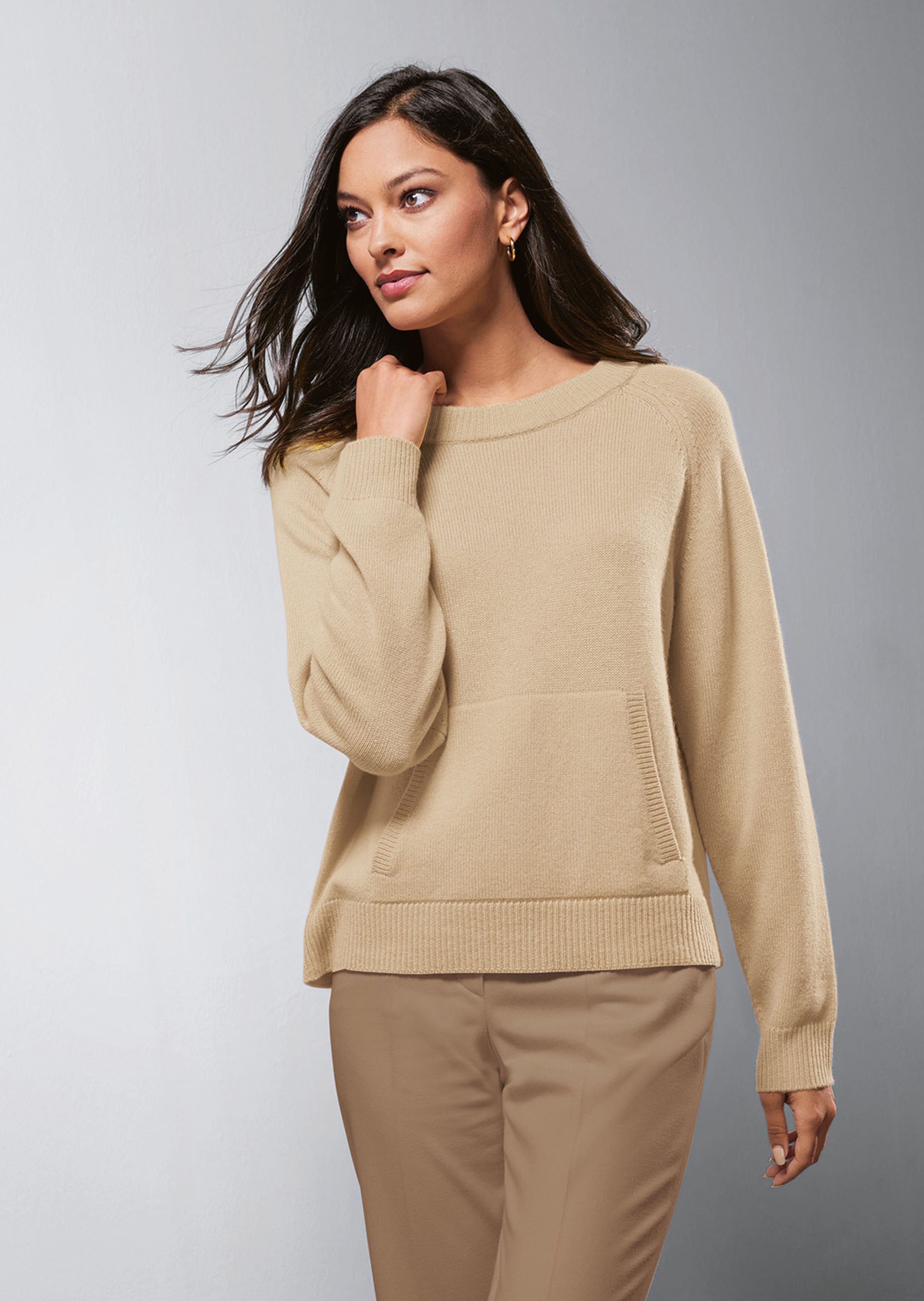 Rundhals-Pullover mit Känguru-Taschen