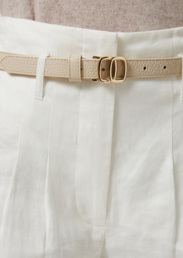 Leather belt with snap fastener