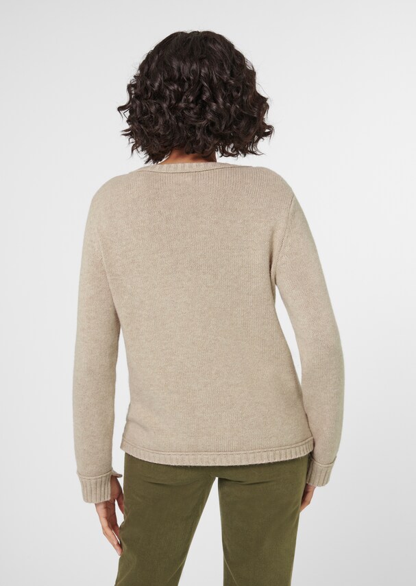 Cable knit jumper with round neckline 2