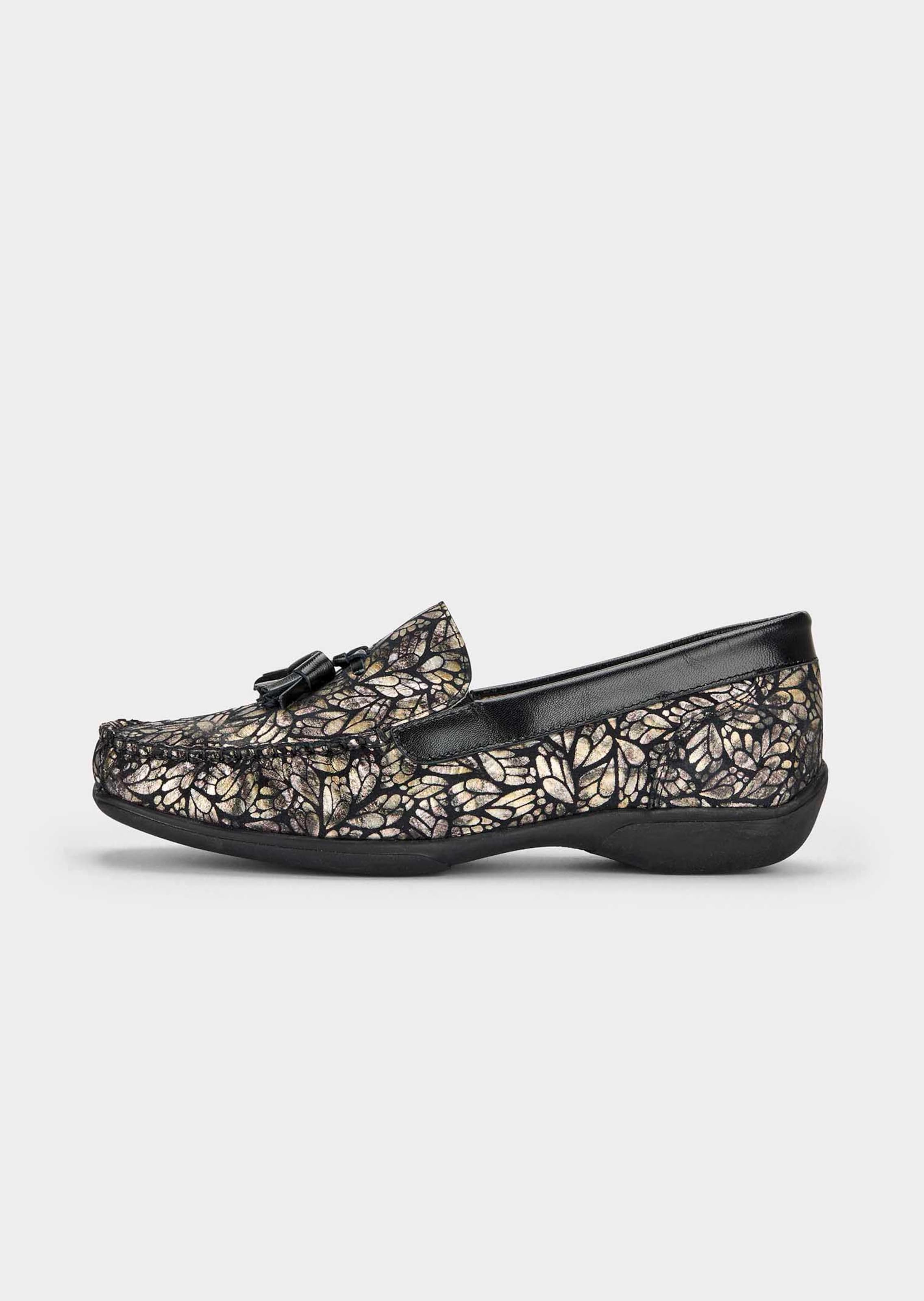 Leren mocassins met reliëf en kwastje