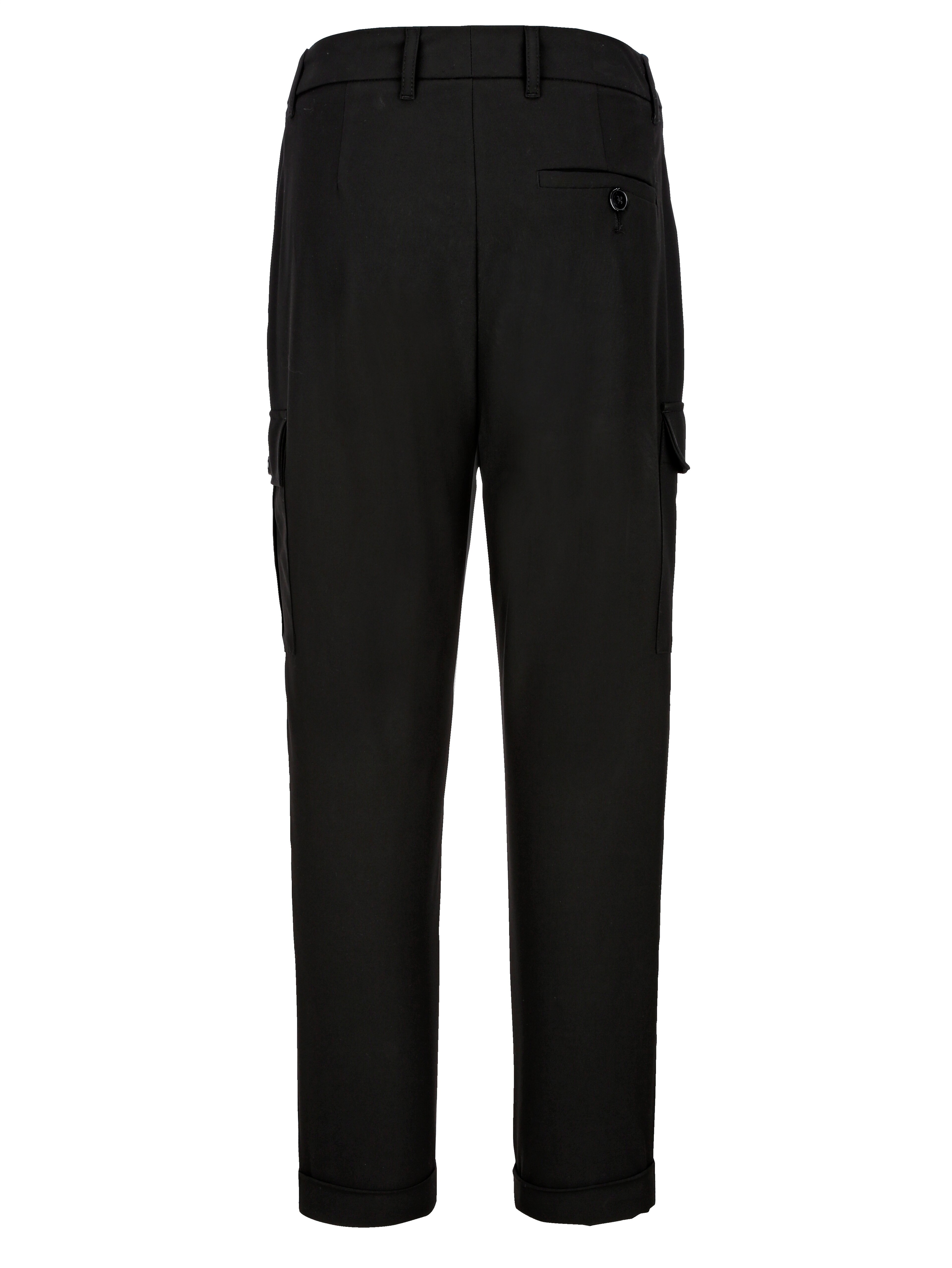 Cargohose mit aufgesetzten Taschen