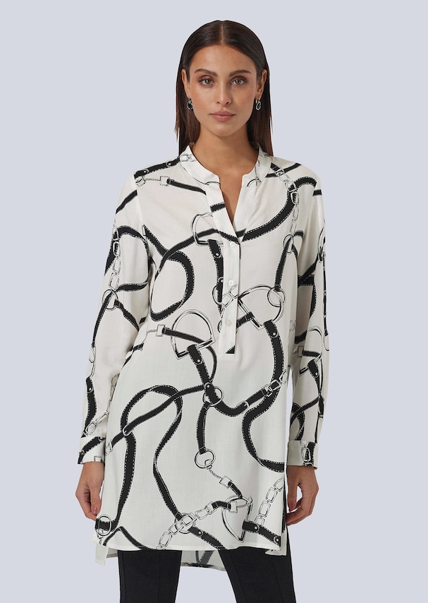 Longbluse mit verlängertem Rückenteil 6