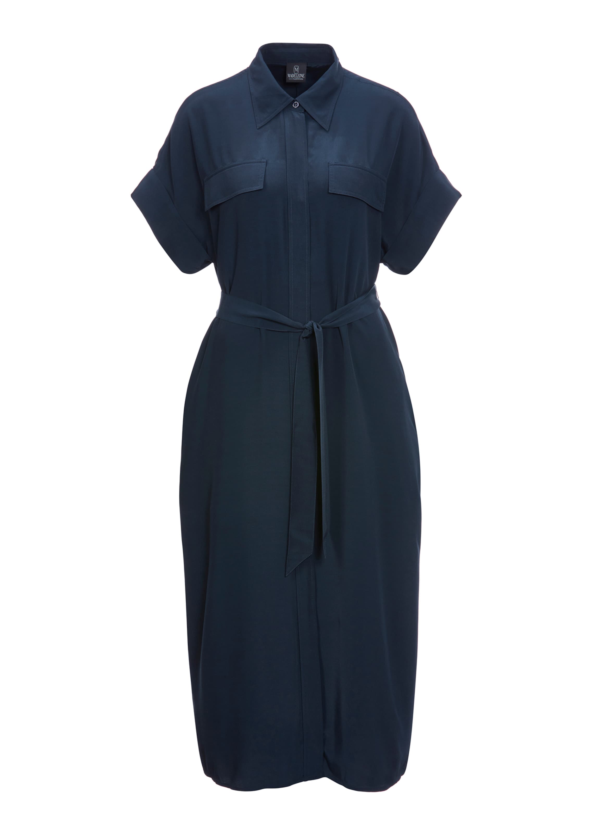 Shirt dress with tie belt