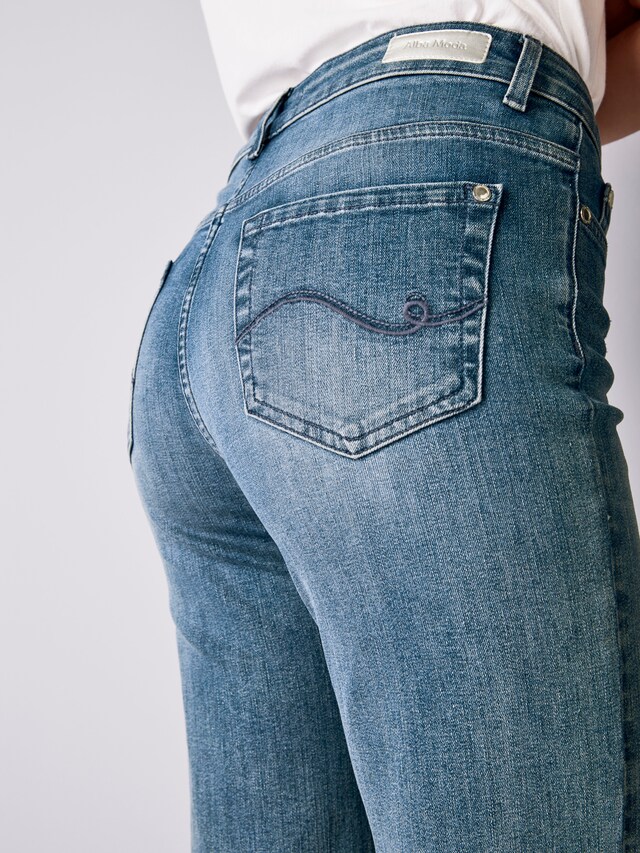 Jeans in modischer Culotte-Form 3