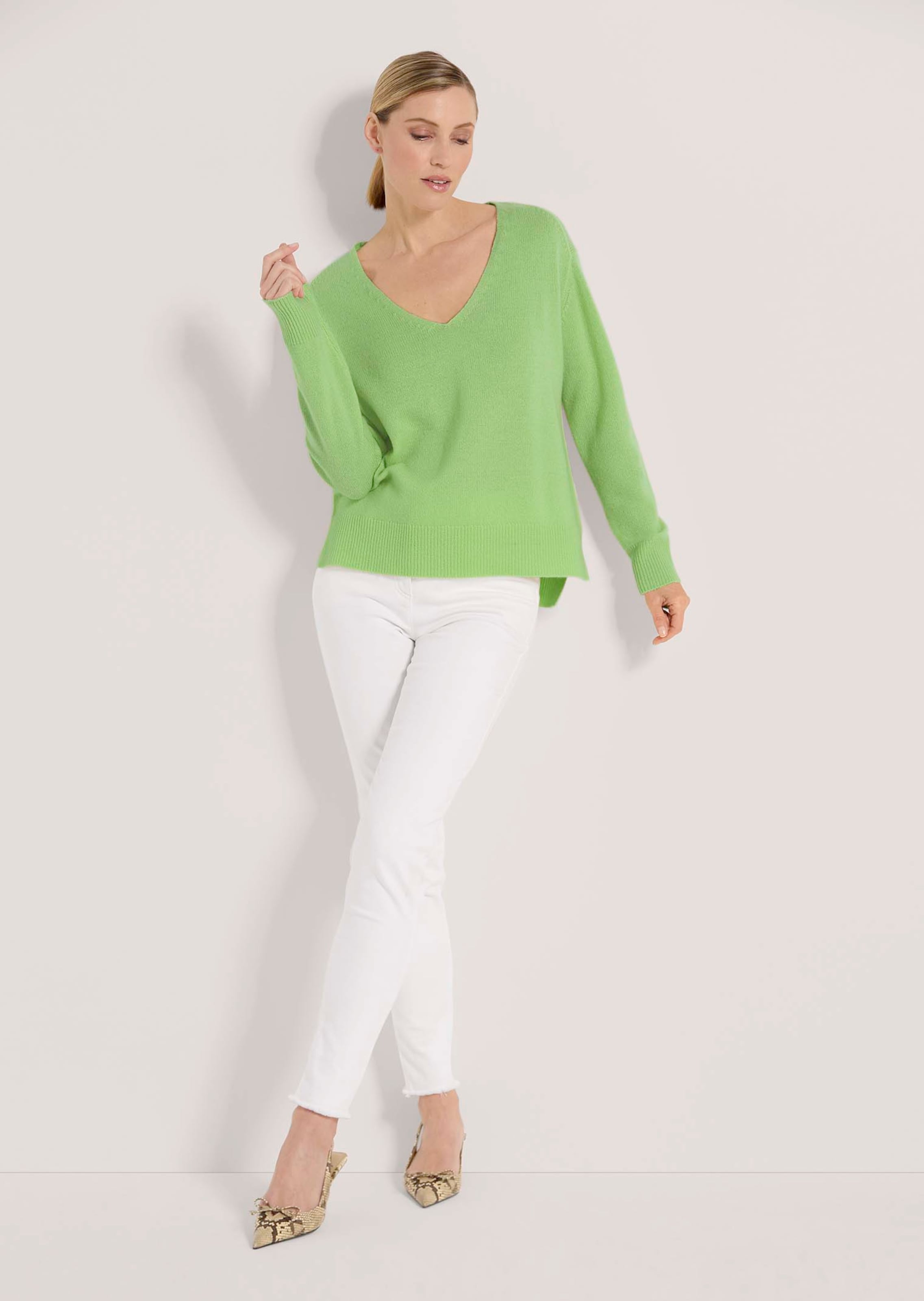 Kaschmir-Pullover mit V-Ausschnitt