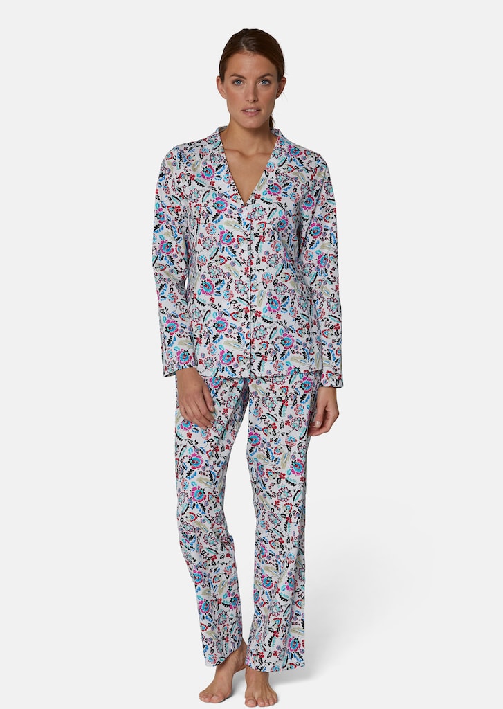 Pyjama. 1